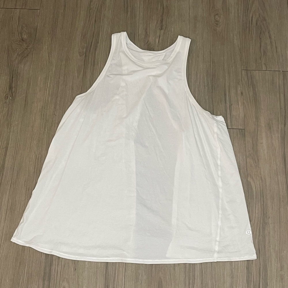Lululemon tank top